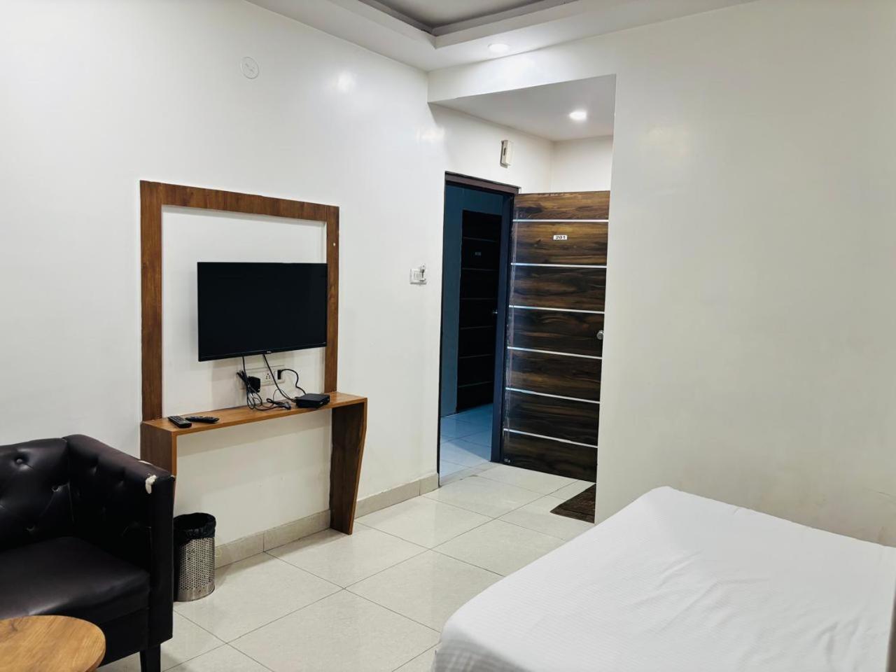 Hotel Bg Inn Bengaluru Zewnętrze zdjęcie