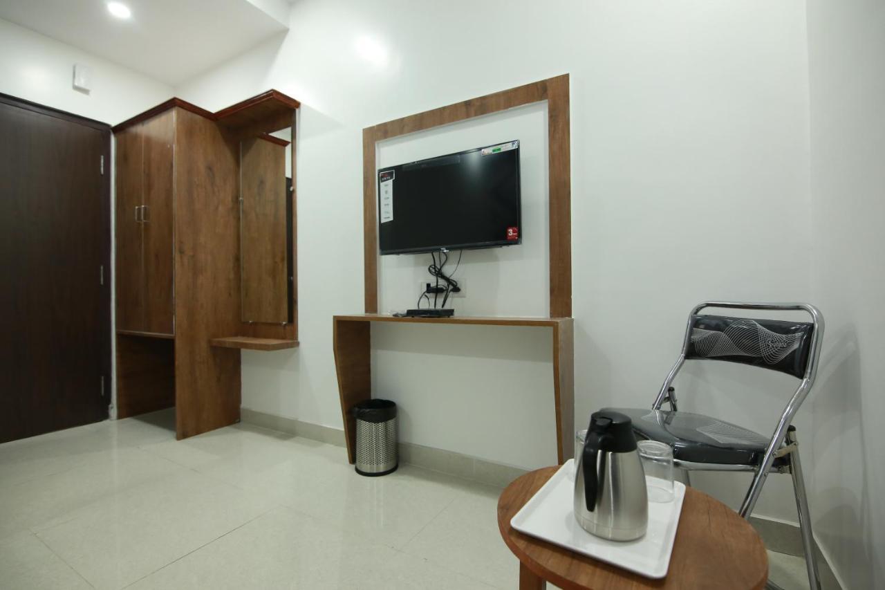 Hotel Bg Inn Bengaluru Zewnętrze zdjęcie