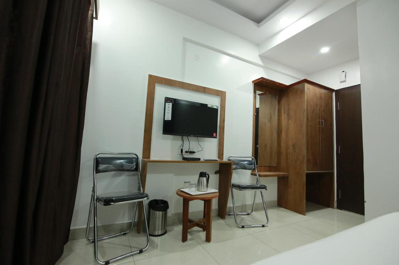 Hotel Bg Inn Bengaluru Zewnętrze zdjęcie