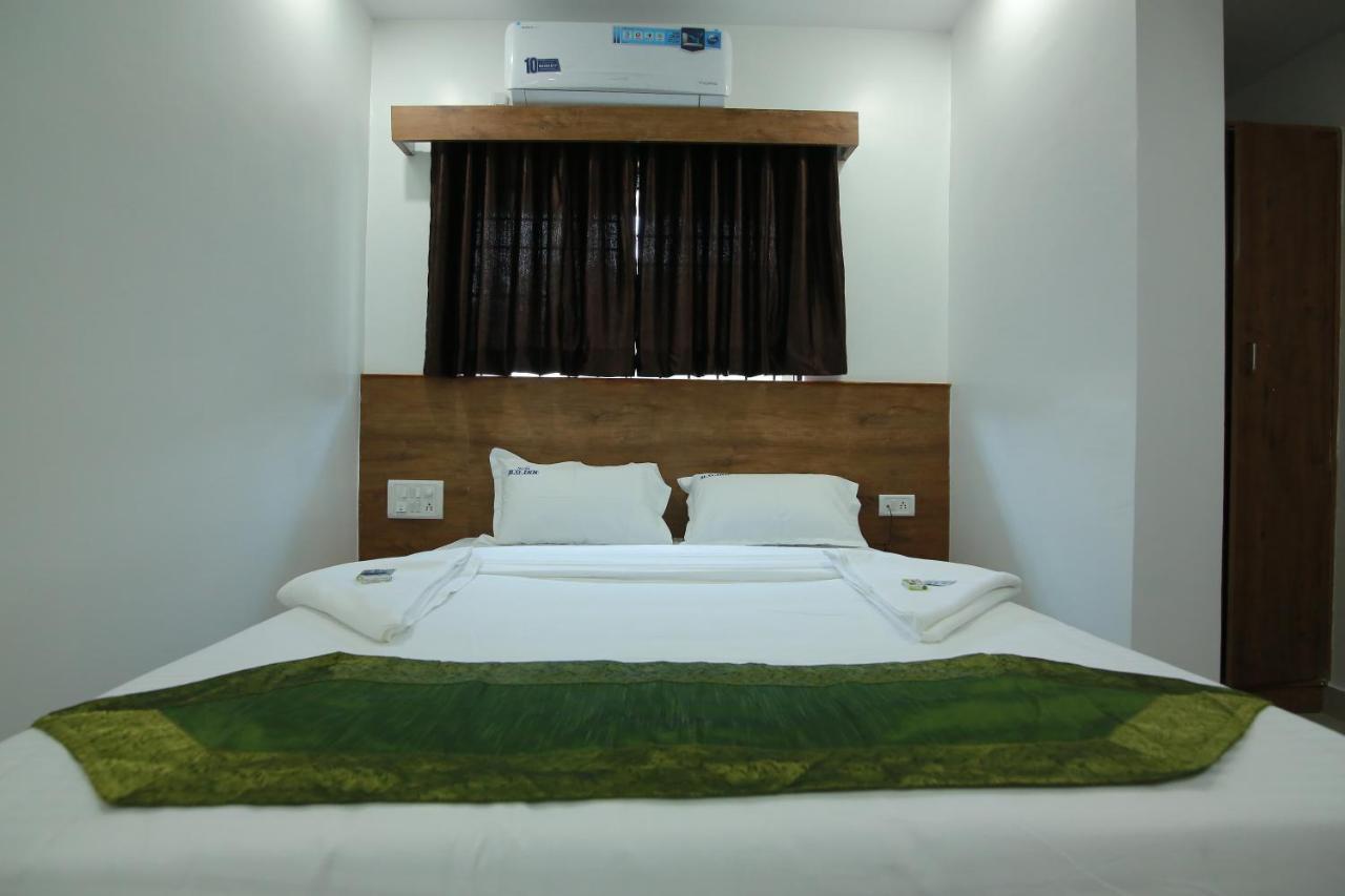 Hotel Bg Inn Bengaluru Zewnętrze zdjęcie
