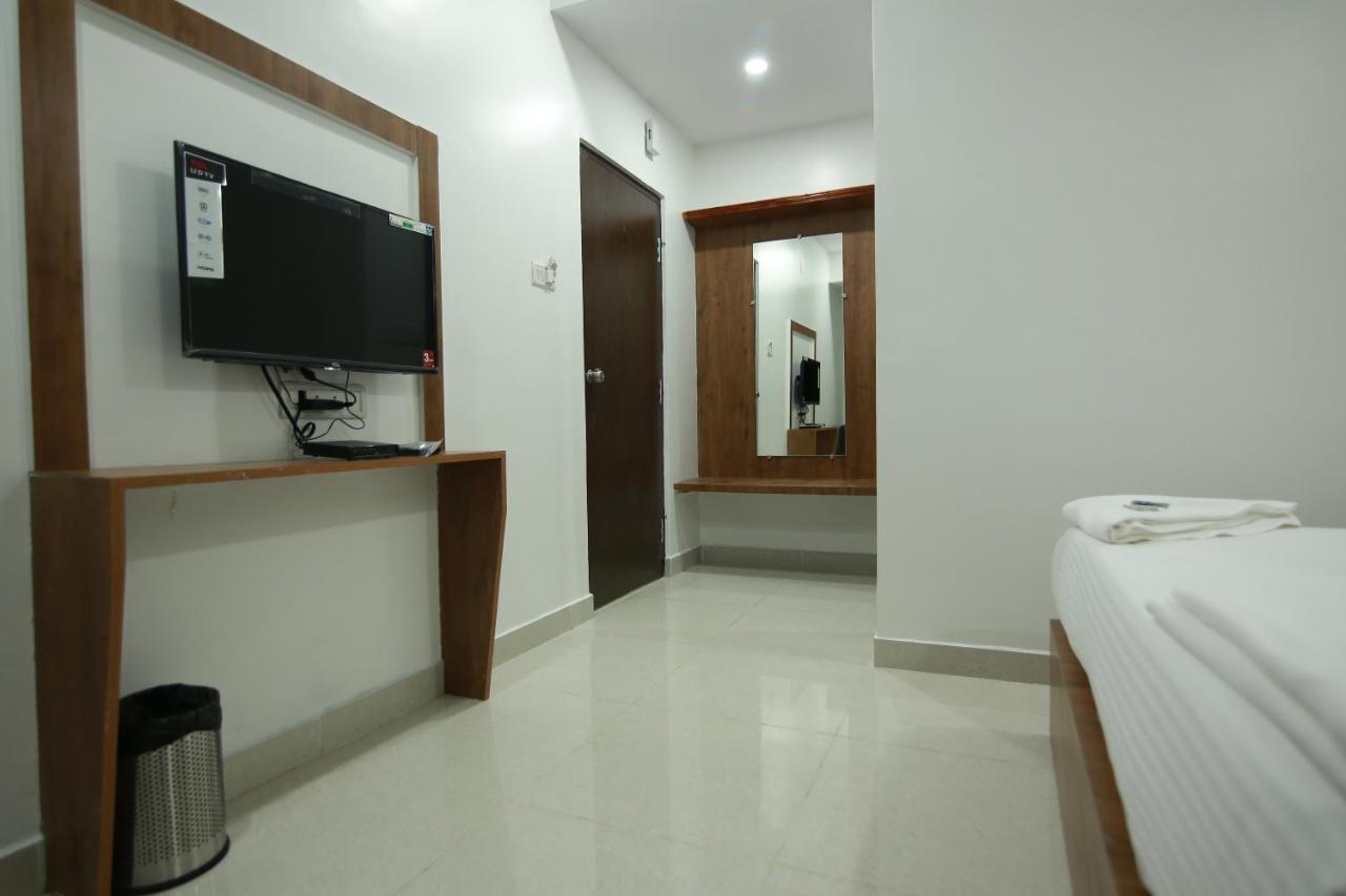 Hotel Bg Inn Bengaluru Zewnętrze zdjęcie